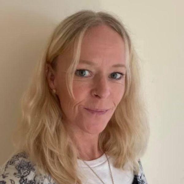 Nikki Macmanard-Leake